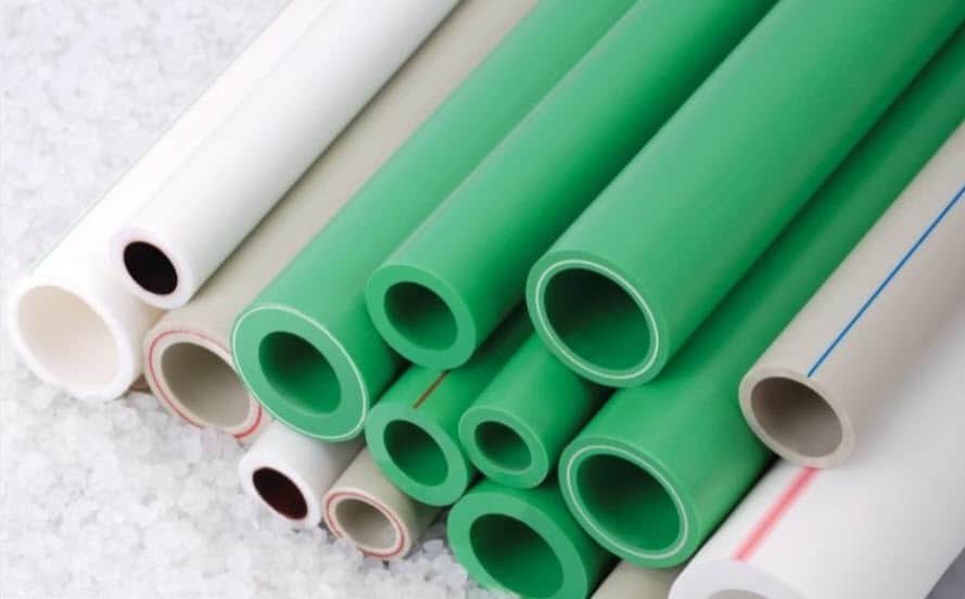 ap luc canh tranh ong nhua tan binh