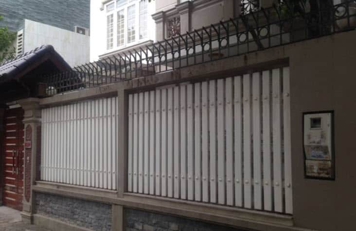 hàng rào sắt nhà ở biệt thự đơn giản hiện đại