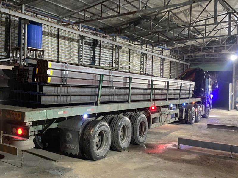 Sắt Thép Gia Nguyễn cung cấp thép hình tại Quận Tân Bình đủ các loại, giá tốt cho mọi công trình